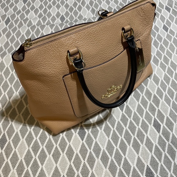 Peach Coach Handbag with Gold Hardware and Brown handles - Picture 3 of 7